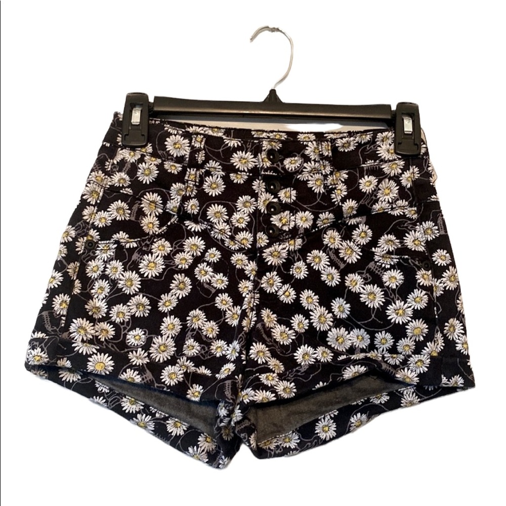 Blackheart Black with Daisies Cuffed Shorts